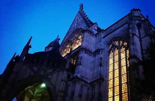 Writing in the chapel 10 december: Magie